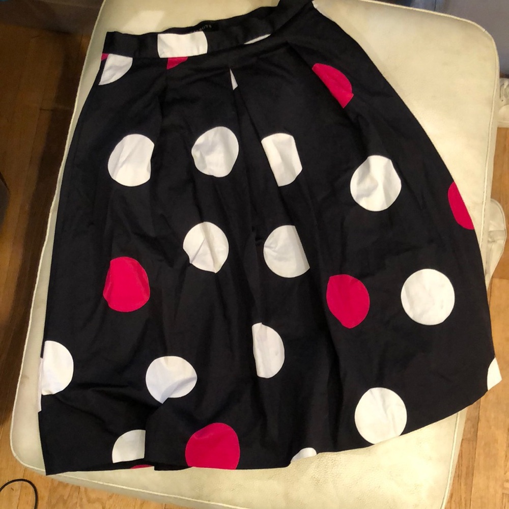 Talbots NWOT  Black/ White / Pink polka-dot Knee-Length A-Line Skirt